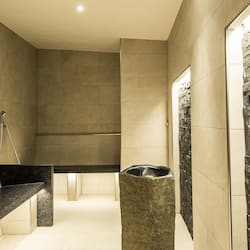 Couples treatment rooms, Turkish bath, body treatments