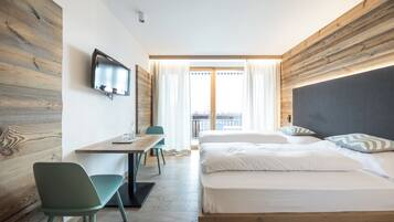 55-Zoll-LCD-Fernseher mit Satellitenempfang, Fernseher, Tischfußball