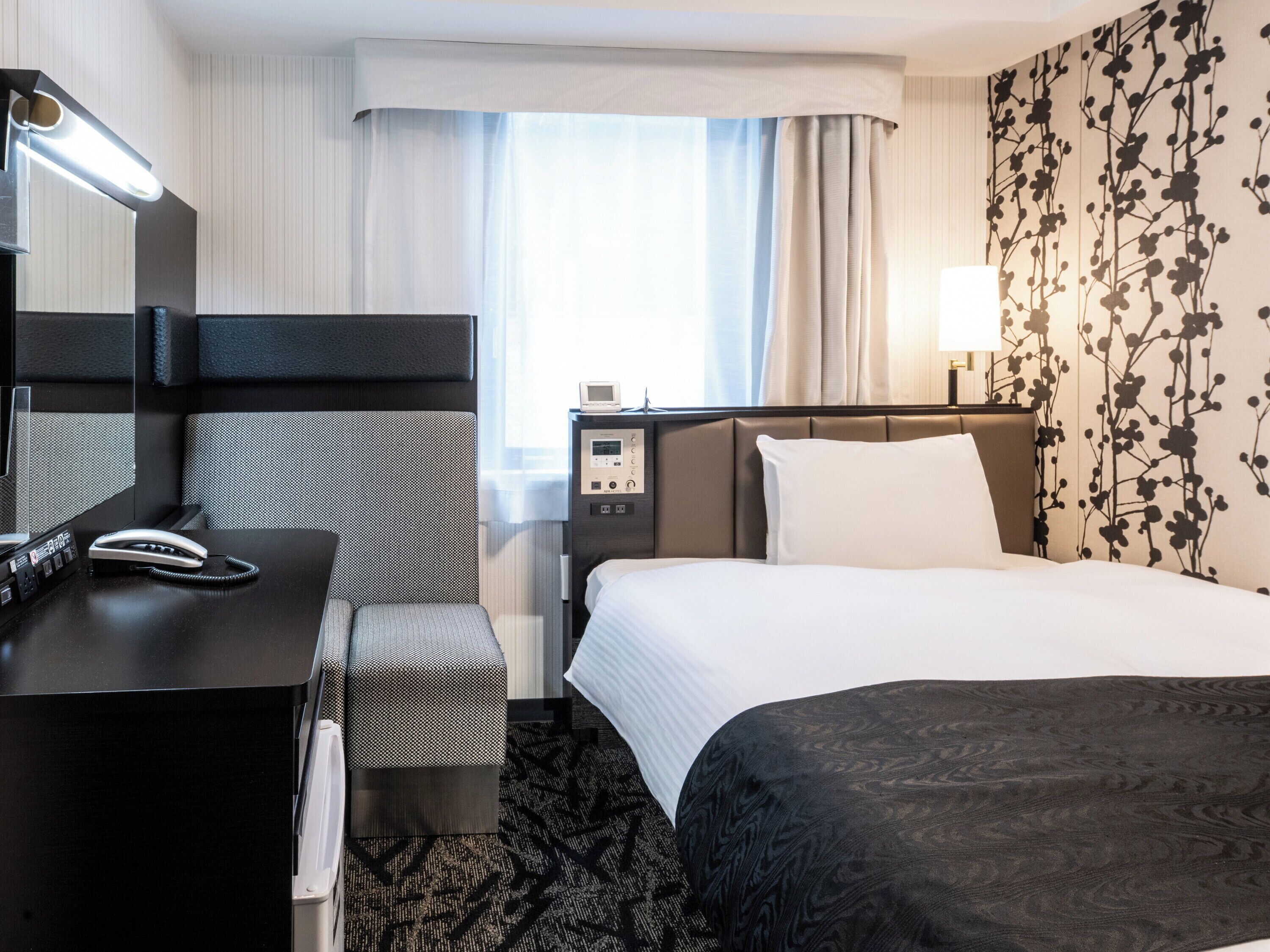 Cozy Room, Non Smoking (1 Adult) | Premium bedding, desk, free WiFi, bed sheets