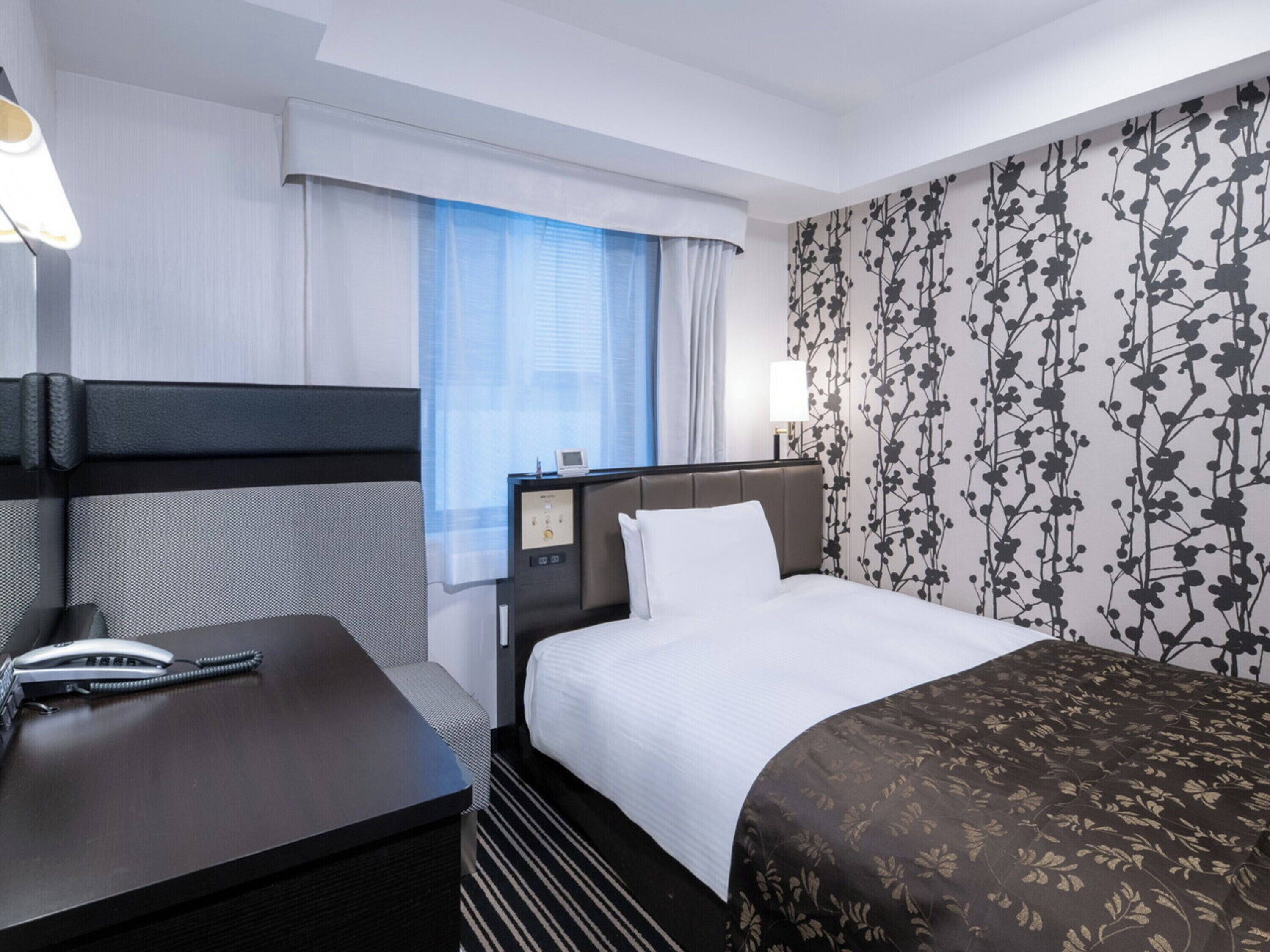 Premium bedding, desk, free WiFi, bed sheets