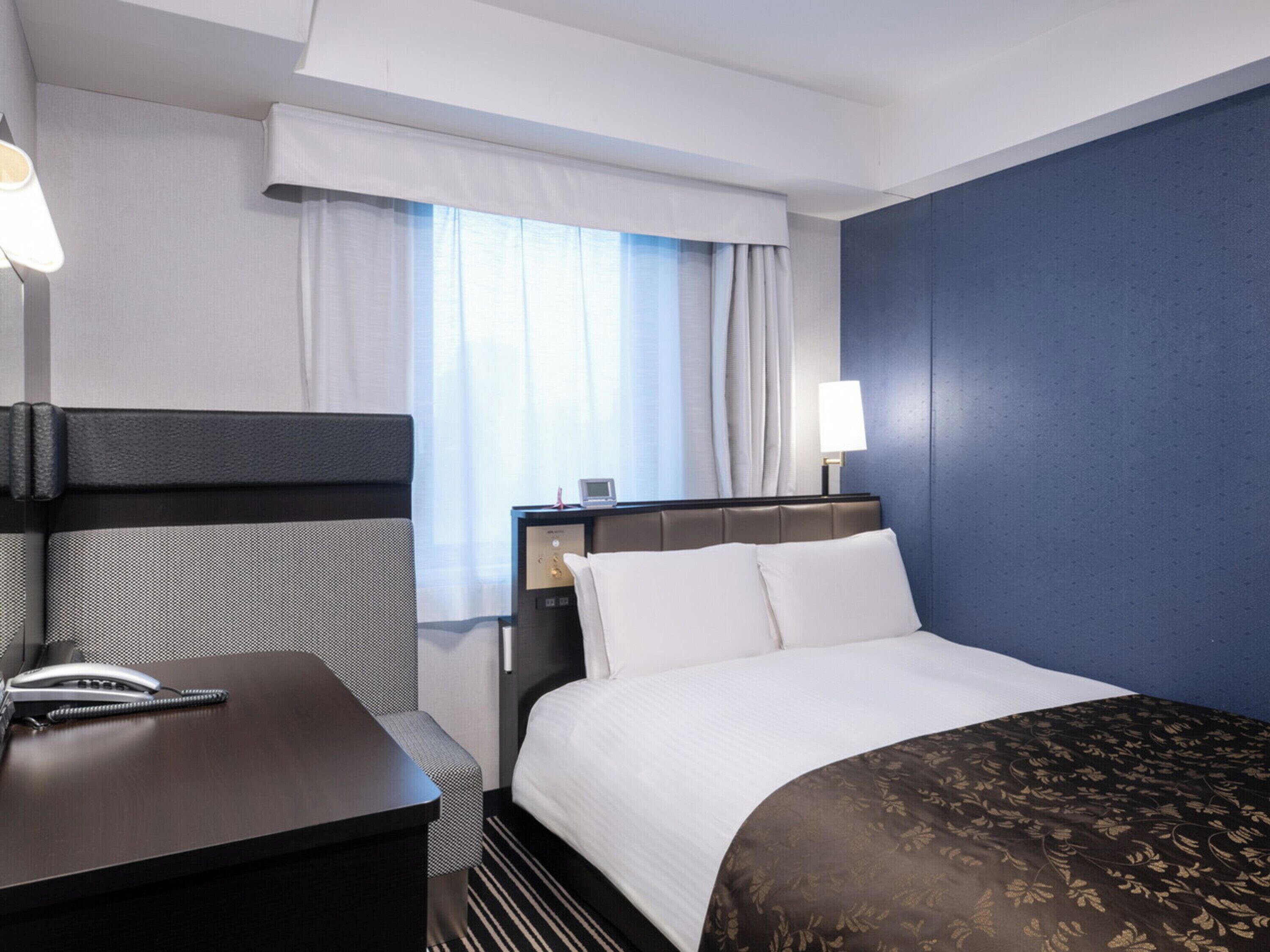 Premium bedding, desk, free WiFi, bed sheets