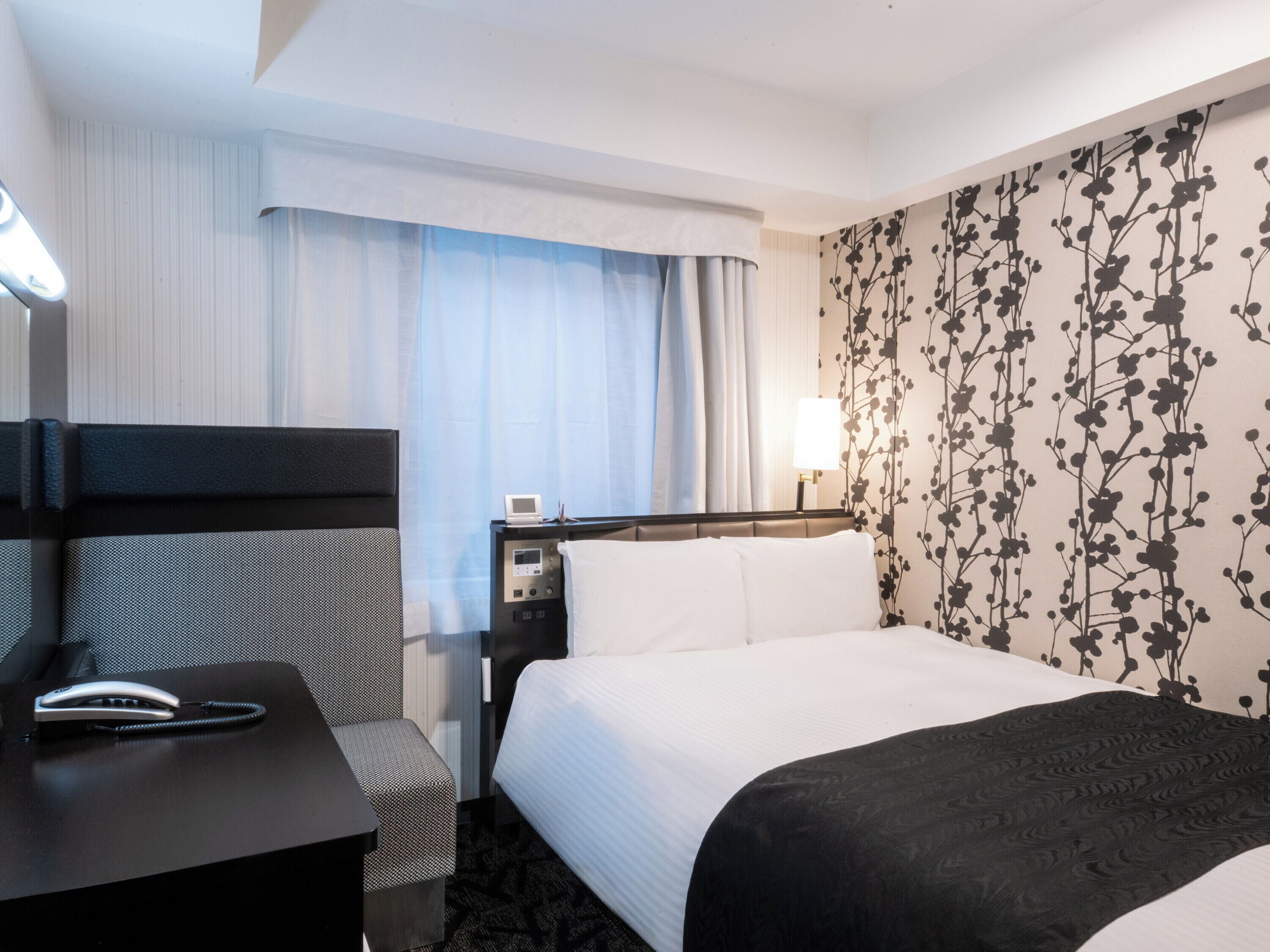 Cozy Room, Non Smoking (2 Adults) | Premium bedding, desk, free WiFi, bed sheets