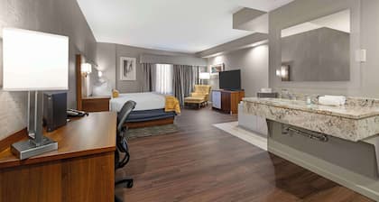 Best Western on the Avenue