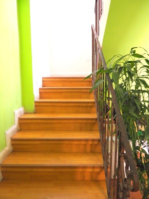 Staircase - Hotel Catedral Casa Cornejo (Alajuela)