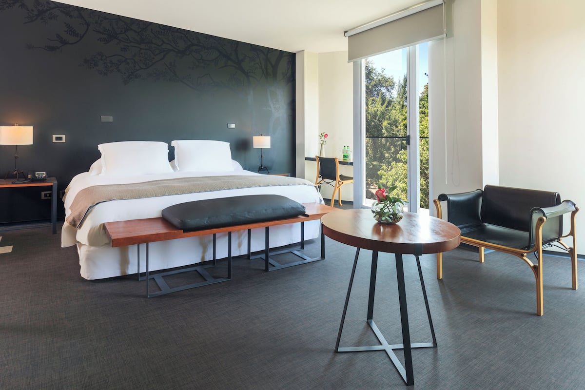 Junior Room | Premium bedding, minibar, in-room safe, desk