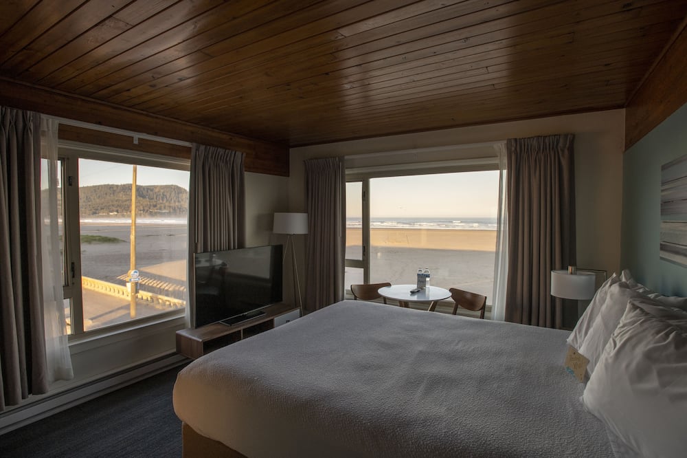 The Ocean Front at Seaside