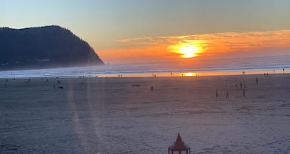 The Ocean Front at Seaside