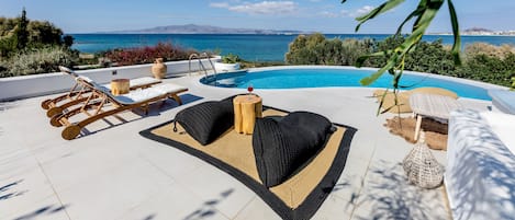 Grand-Villa, 5 Schlafzimmer, eigener Pool, Meerblick | Terrasse/Patio