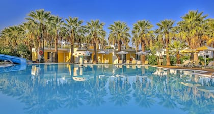 Alex Beach Hotel - Bungalows