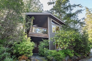Cabin, 2 Bedrooms (Rainforest Upper Canopy) | Floor plan