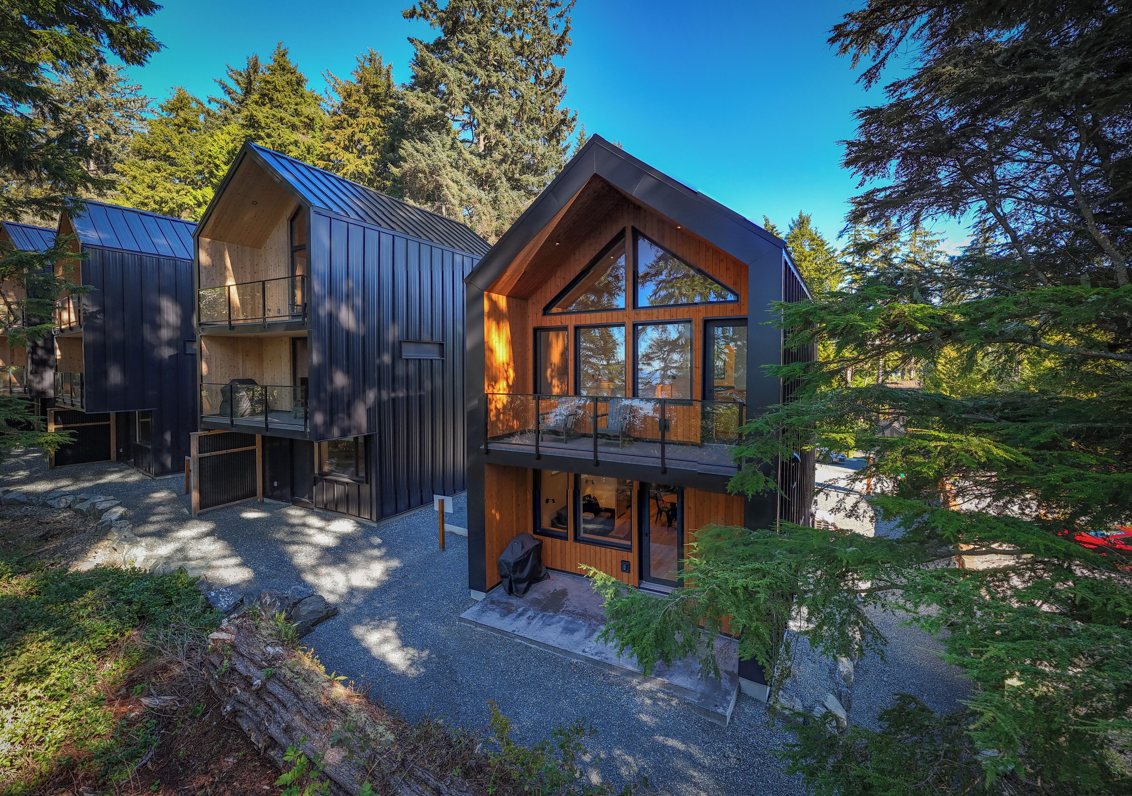 Signature Cabin, 1 Bedroom, Ocean View | Hypo-allergenic bedding, soundproofing, free WiFi, bed sheets