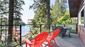 Cabin, 2 Bedrooms, Oceanfront (Nest) | Terrace/patio