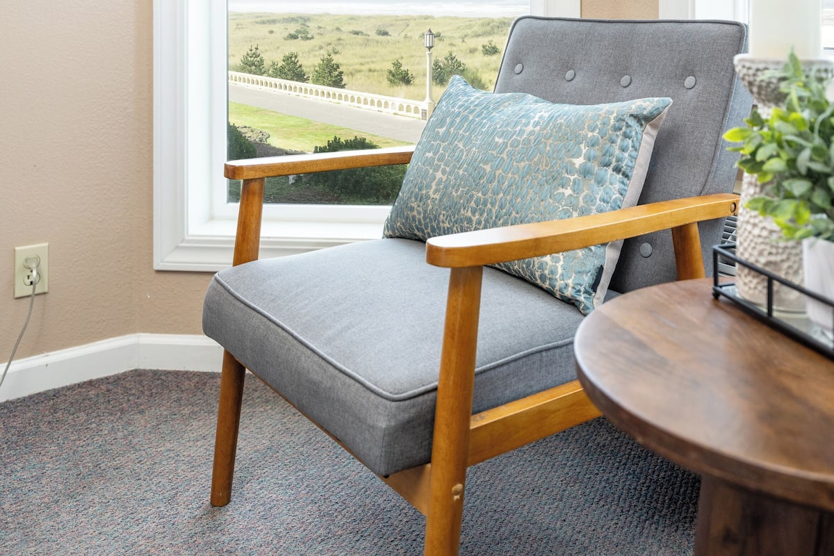 Oceanfront Room - Pet Friendly | Beach/ocean view