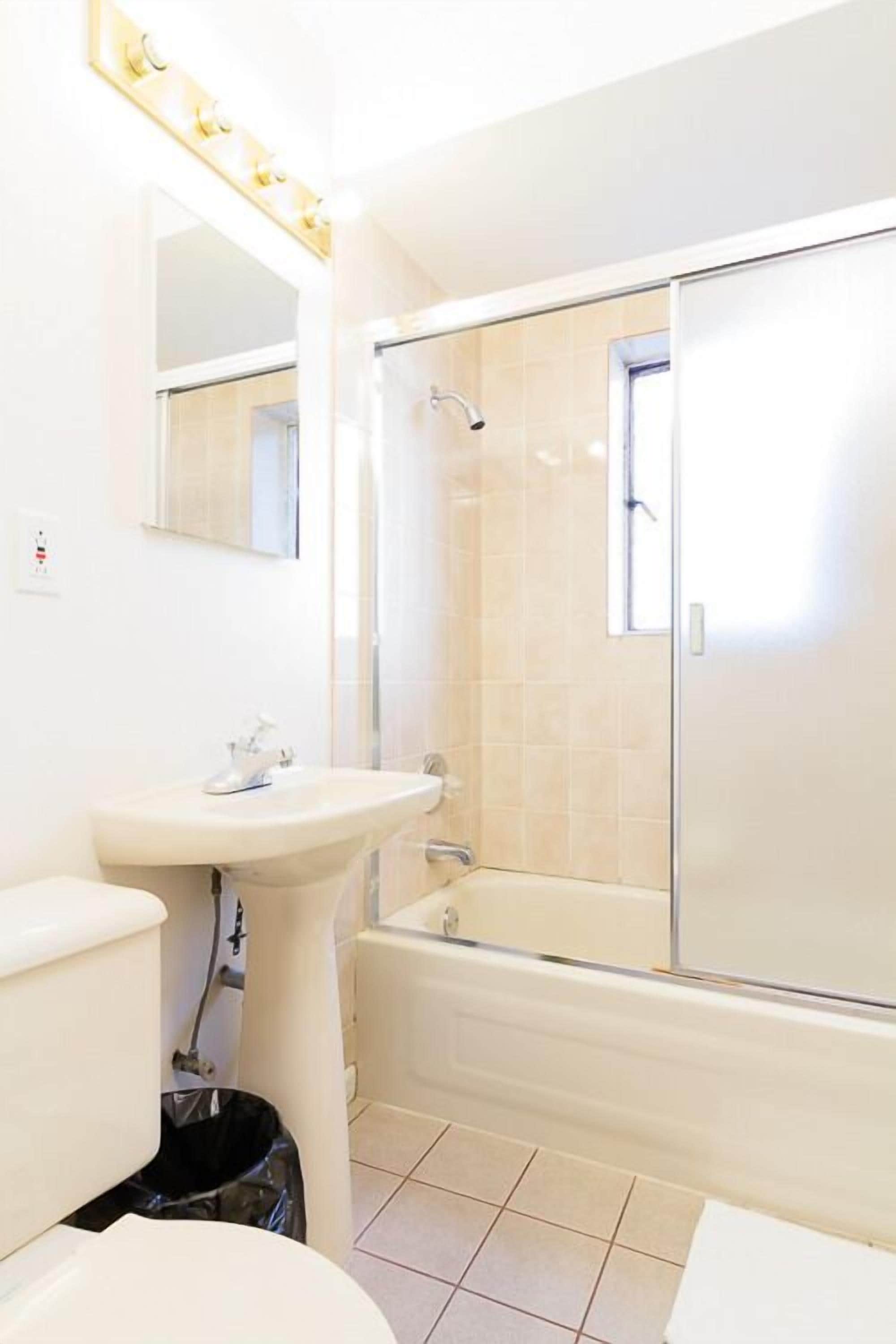 Foto - English Bay Hotel