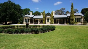 Property grounds - Collingrove Homestead (Angaston)