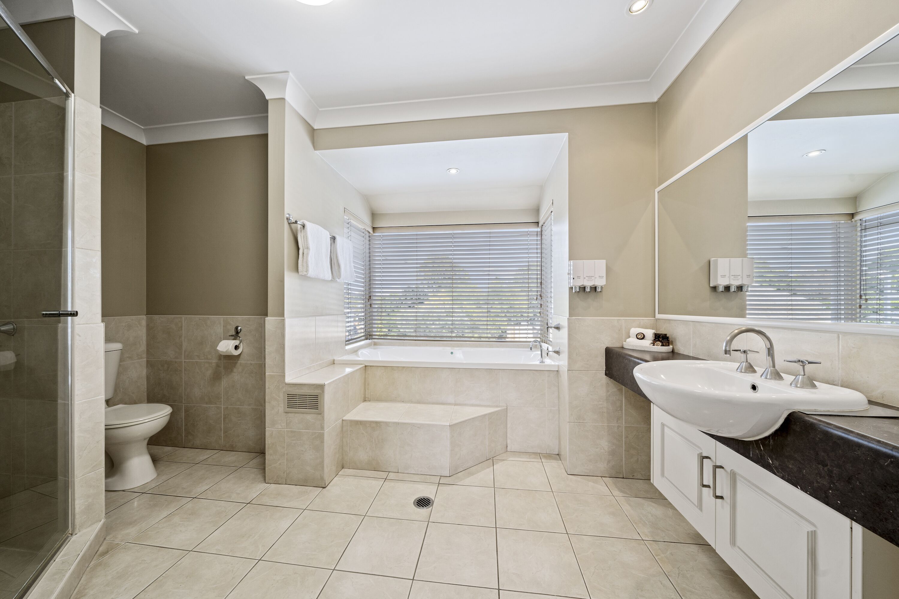 king suite | bathroom | free toiletries, hair dryer, towels, soap
