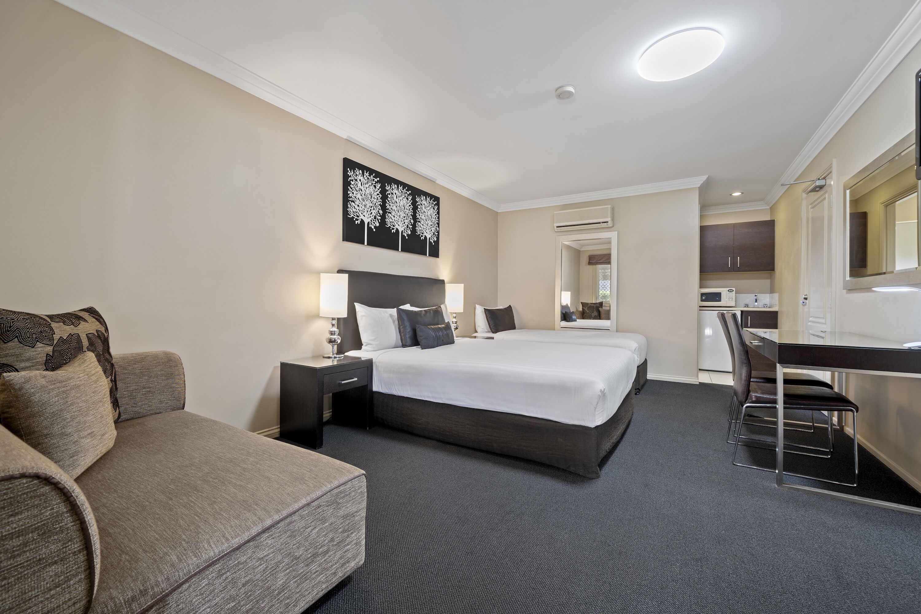 executive twin | premium bedding, pillow-top beds, minibar, in-room safe