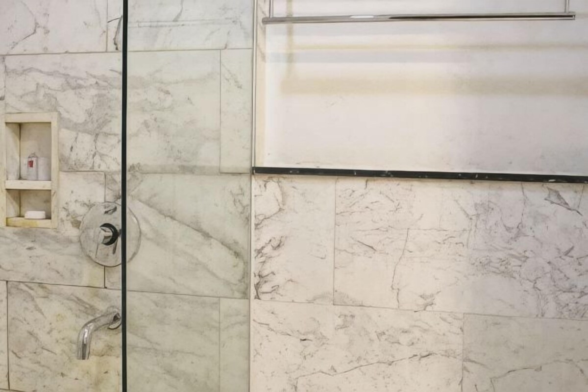 Bathroom | Shower, rainfall showerhead, free toiletries, hair dryer