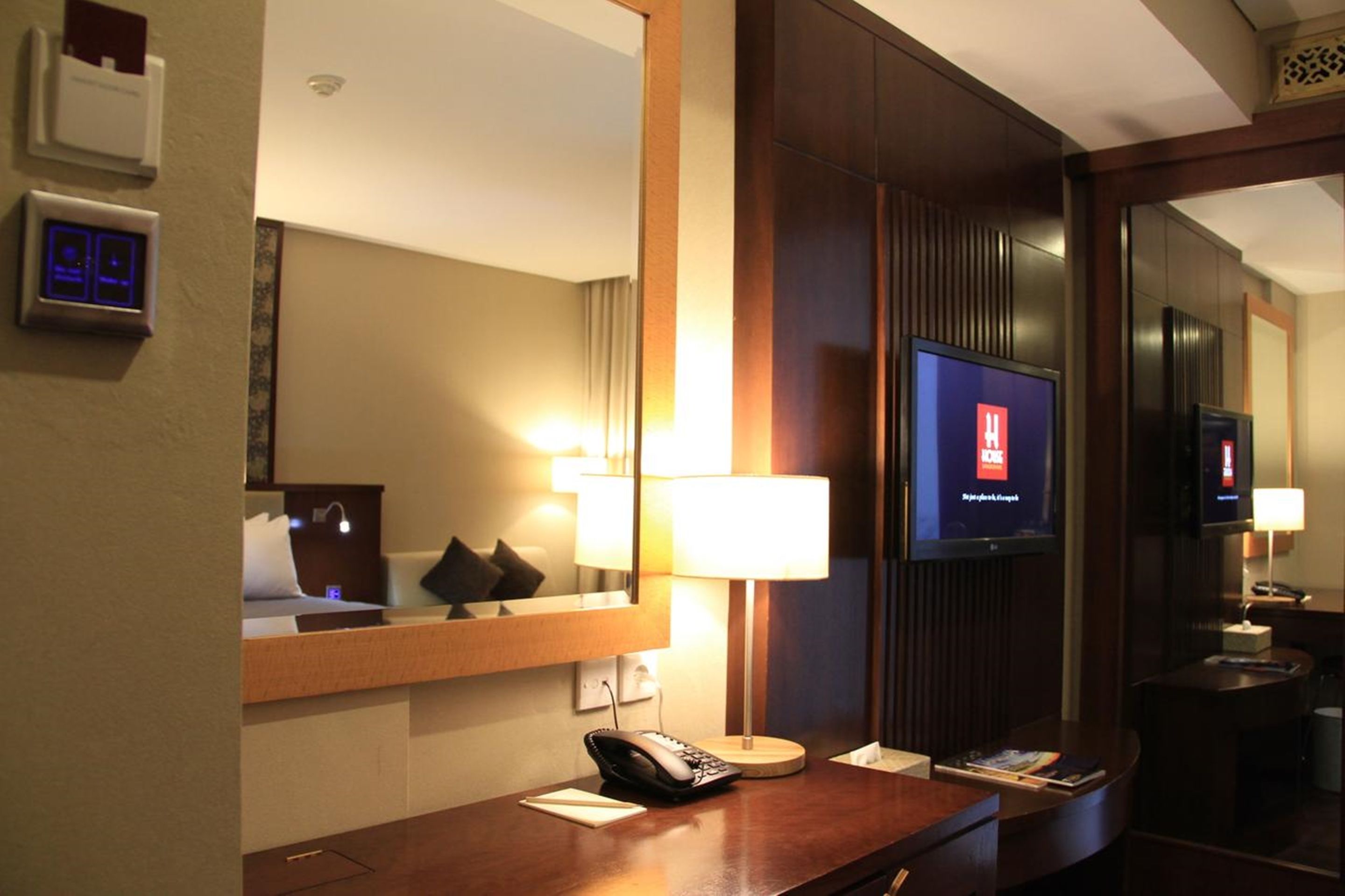 1 bedroom, in-room safe, desk, iron/ironing board