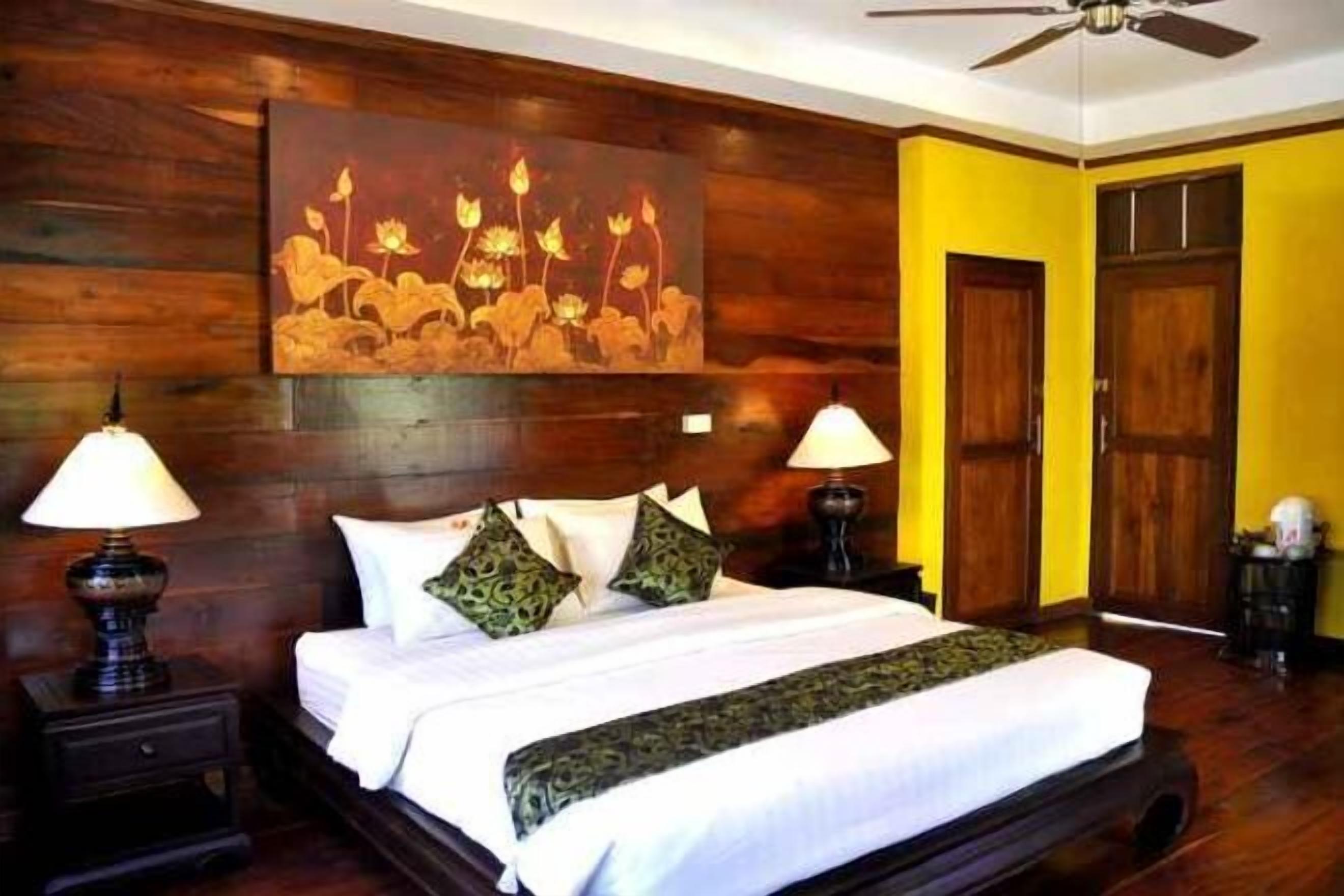 Minibar, in-room safe, desk, cots/infant beds