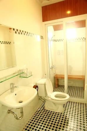 Bathroom - Anh Duong 2 (Da Nang)