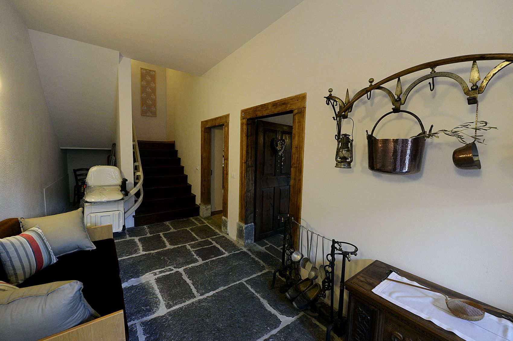 family apartment, 2 bedrooms, mountain view (sopra) | blackout curtains, rollaway beds, bed sheets