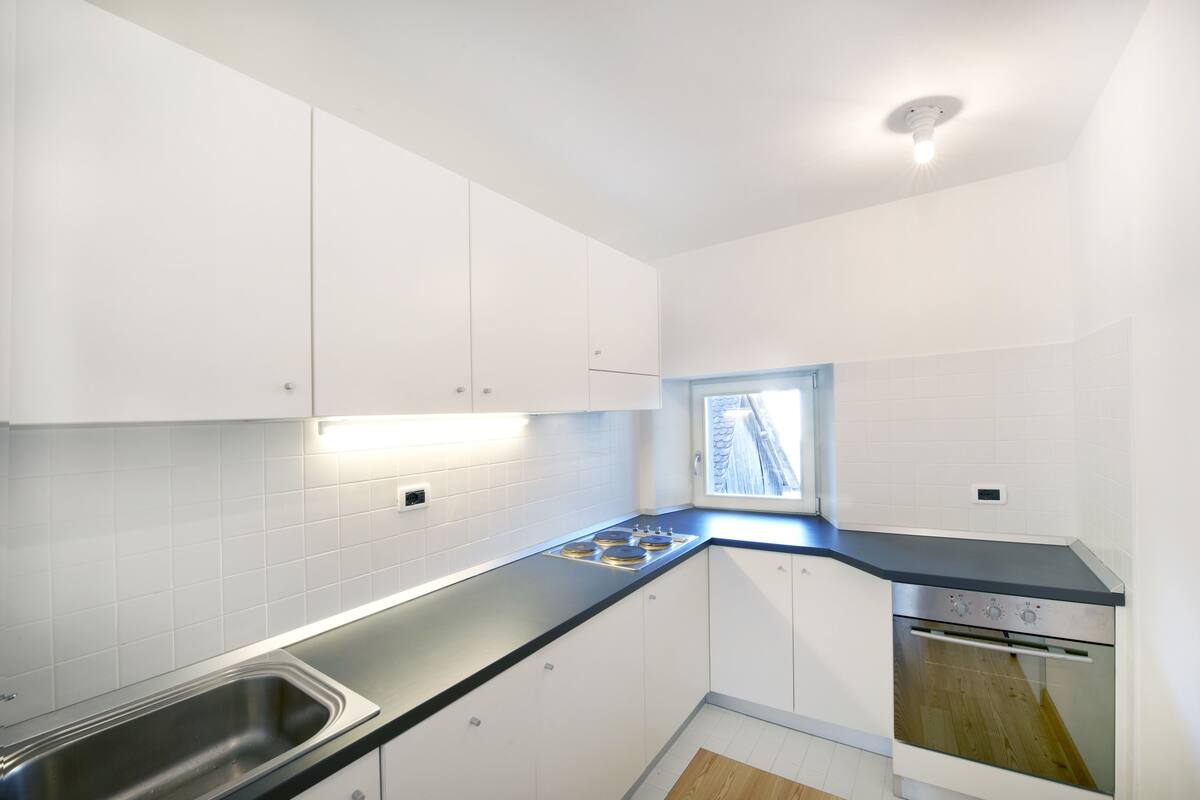 superior apartment, 2 bedrooms (pasca - loc. maranzanis) | private kitchen | fridge, stovetop, cookware/dishes/utensils