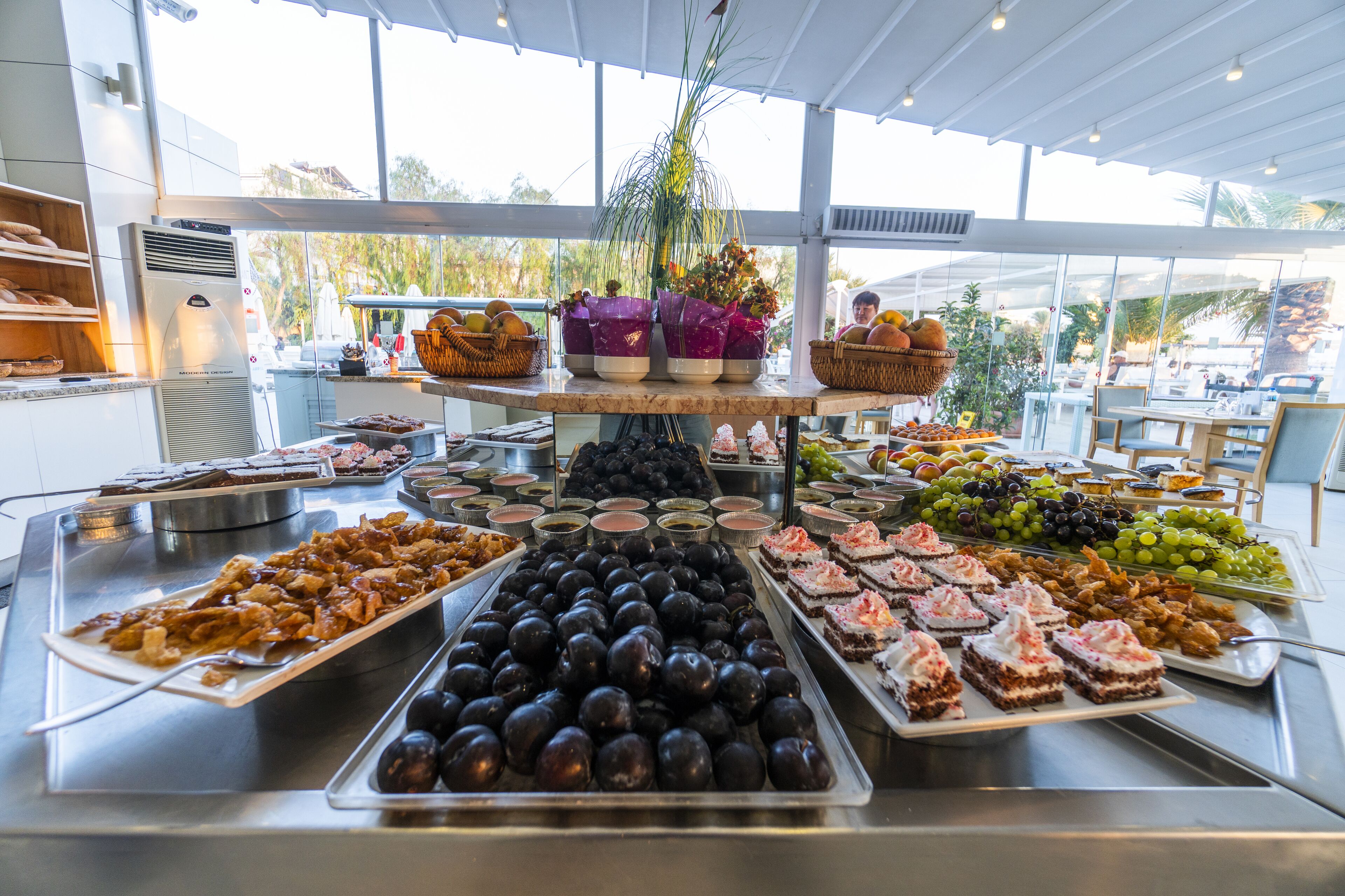 Breakfast buffet