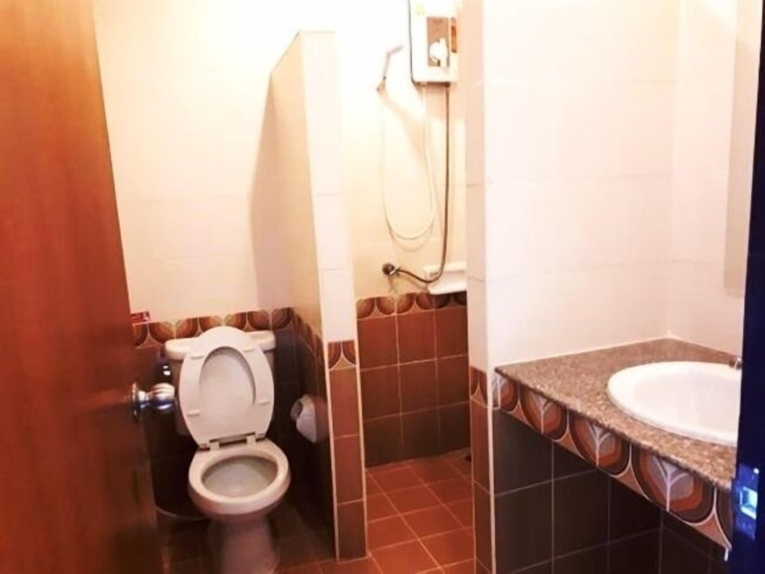 Photo - Nathon Residence Hotelโรงเเรมหน้าทอนเรสซิเด้นท์