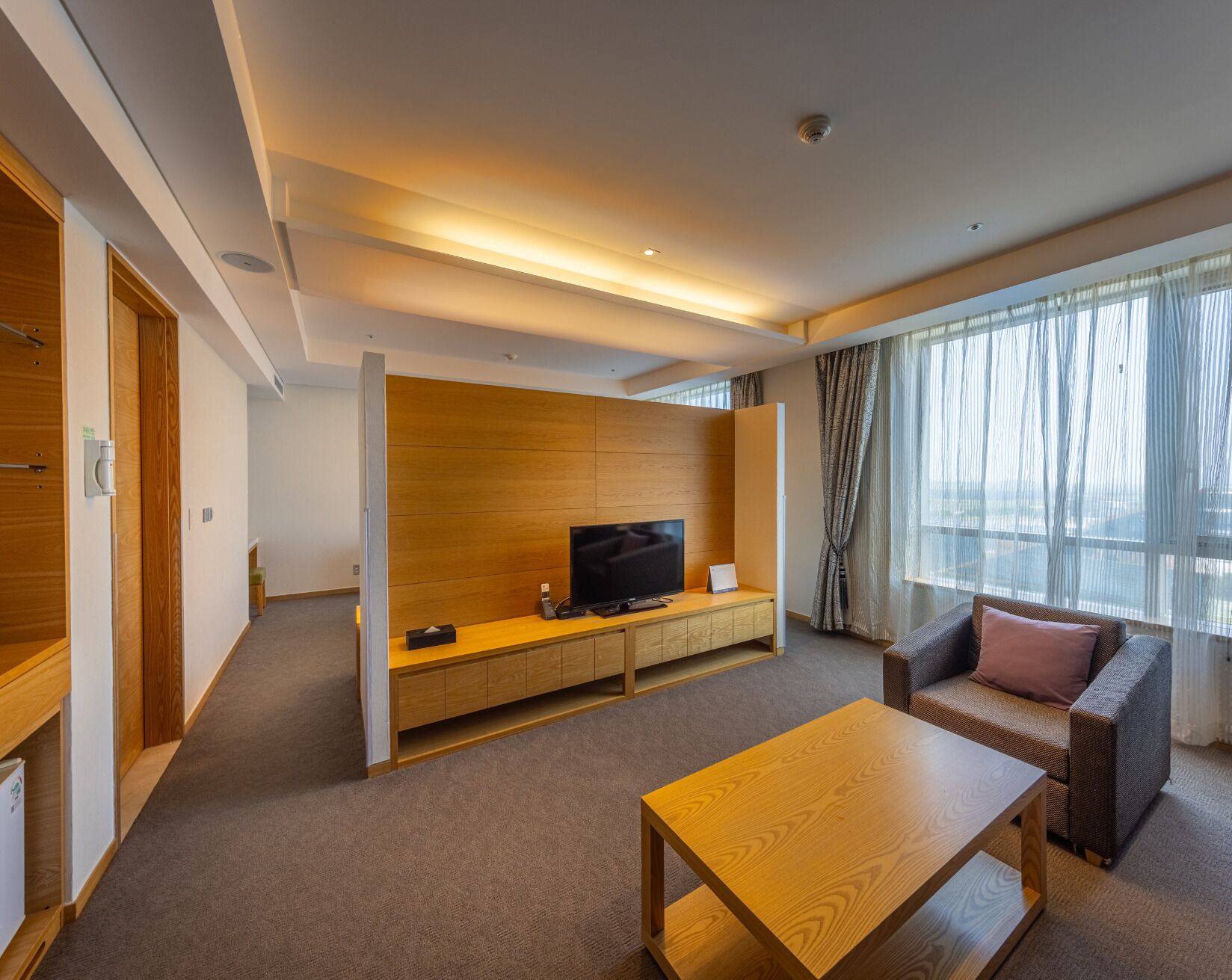 标准房, 1 张双人床, 无障碍, 无烟房 (Ondol) | 客房内保险箱、特色家居、办公桌、  遮光窗帘