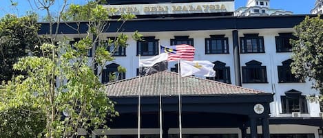 Façade de lâhĂ©bergement