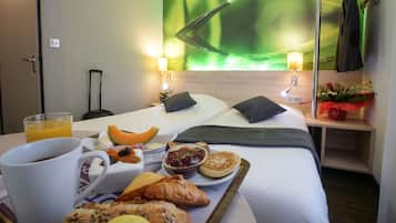 Blackout drapes, iron/ironing board, free cribs/infant beds, free WiFi