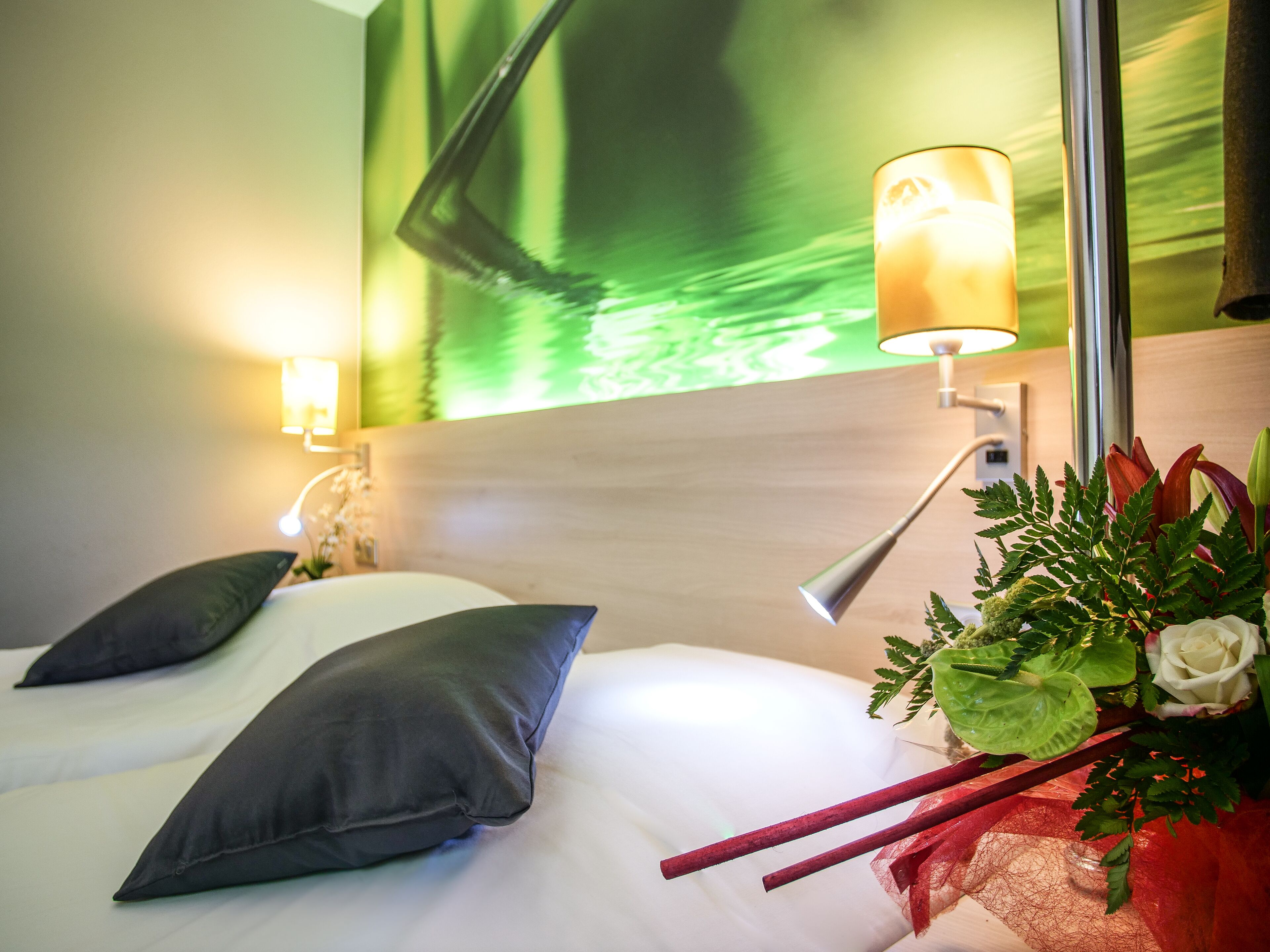 twin room | blackout curtains, iron/ironing board, free cots/infant beds, free wifi