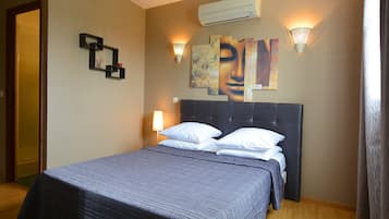 Double Room | Premium bedding, Tempur-Pedic beds, free WiFi, bed sheets