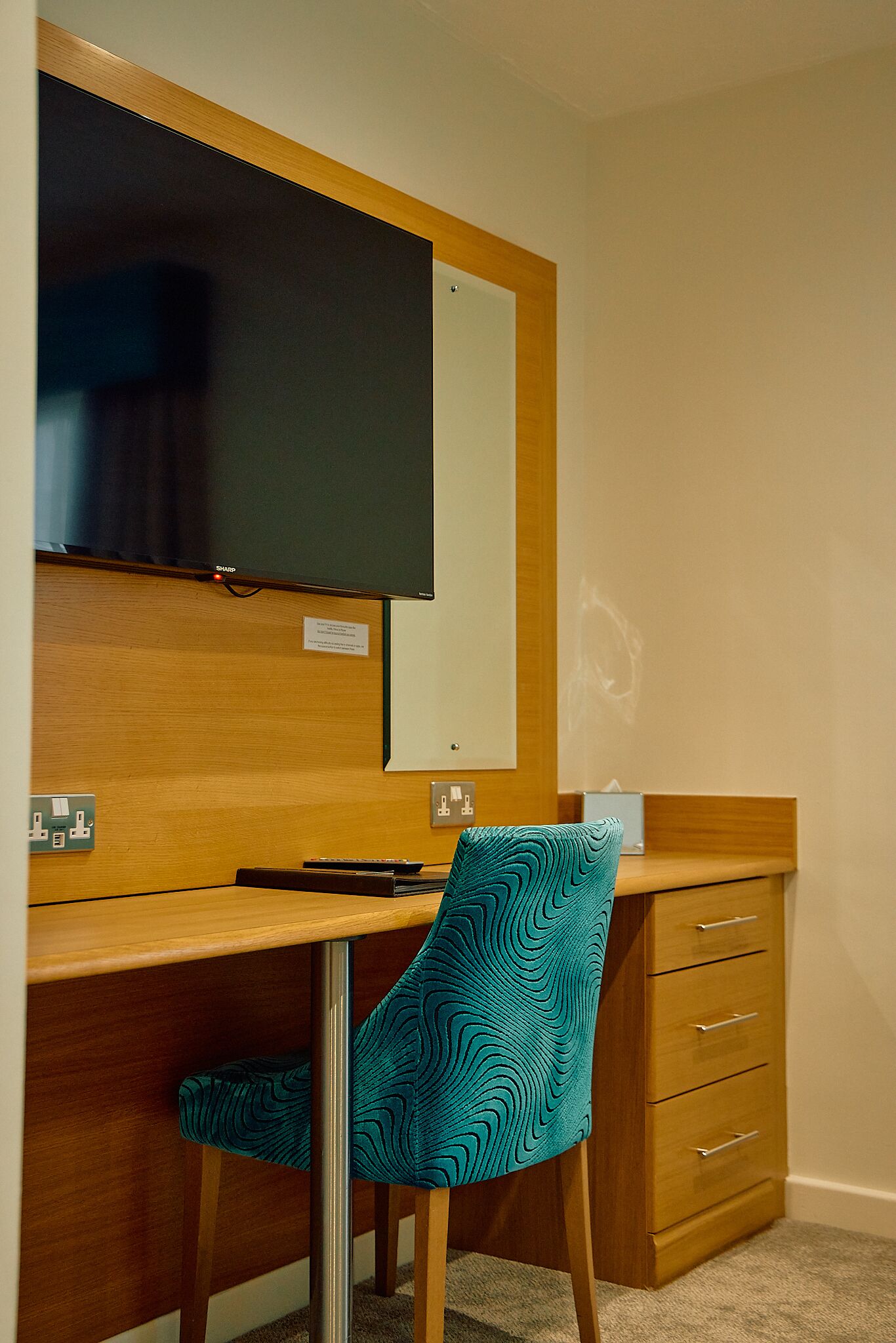 superior double room | premium bedding, individually decorated, individually furnished, desk