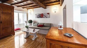 Studio, Annex (4) | Wohnzimmer