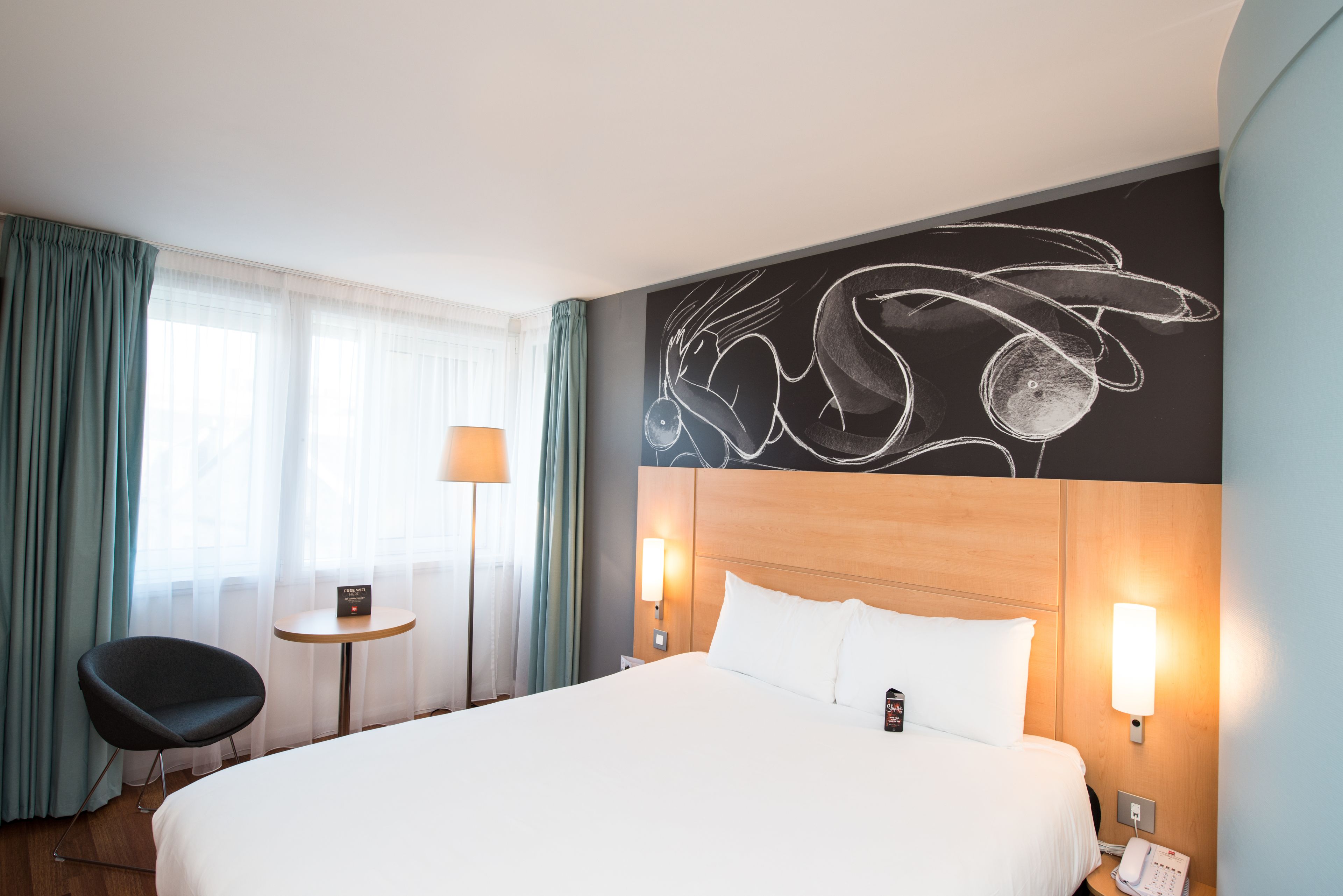 double room, 1 double bed | free wifi, bed sheets, alarm clocks