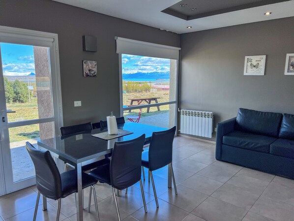 Coffres-forts dans les chambres, rideaux occultants