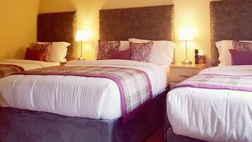 Classic Suite, Ensuite, Garden View