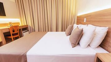 Superior Double Room | In-room safe, desk, blackout drapes, free WiFi