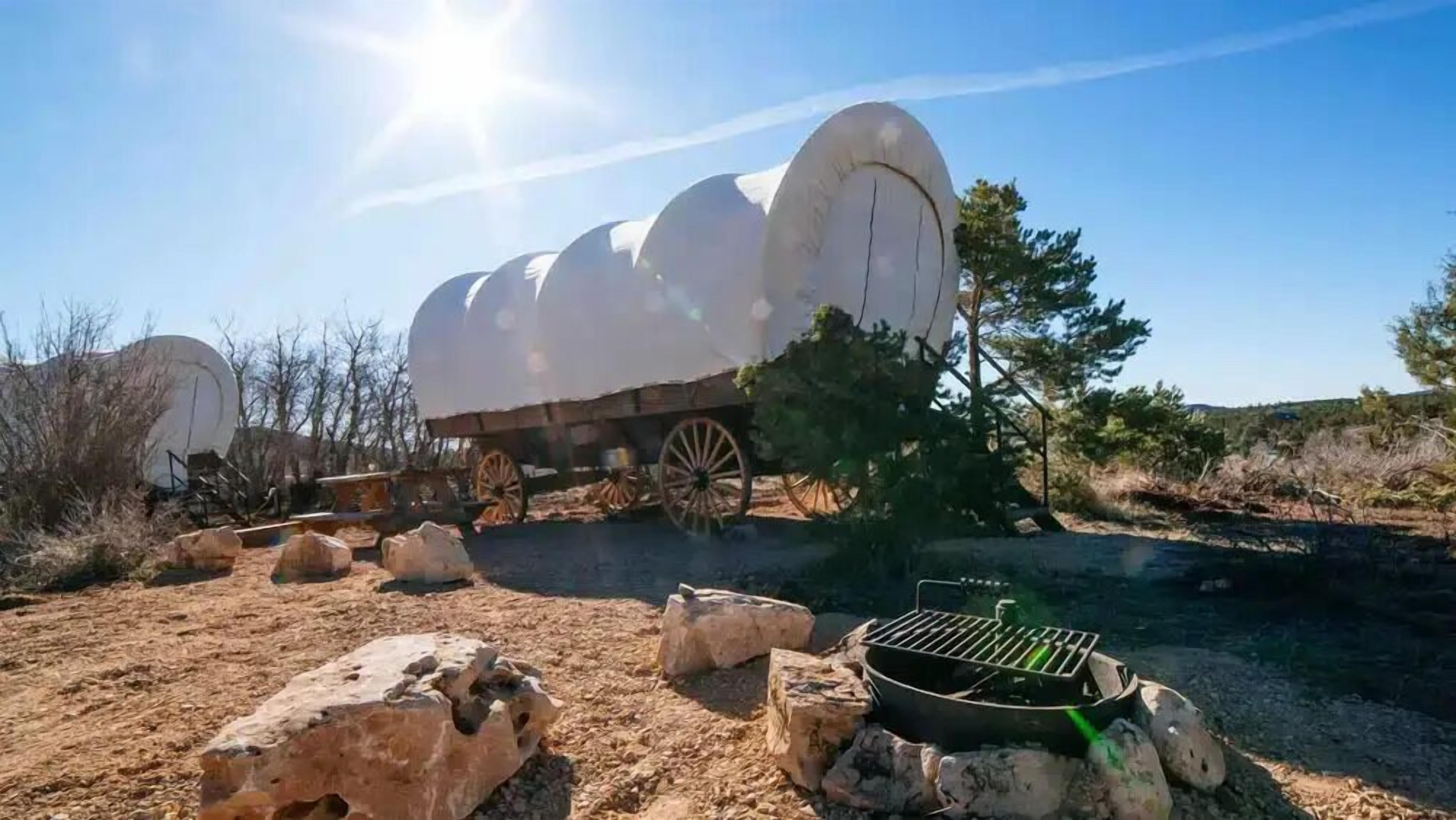 Habitació, diversos llits | Wifi gratuïta i roba de llit 