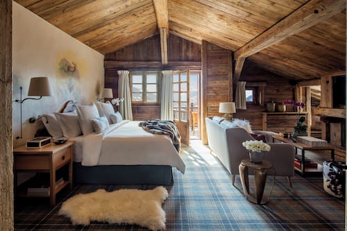 Suite 3 Chambres Noémie avec 1 Lit King-Size | 高級寝具、ミニバー、セーフティボックス (室内)、客室ごとに異なる装飾