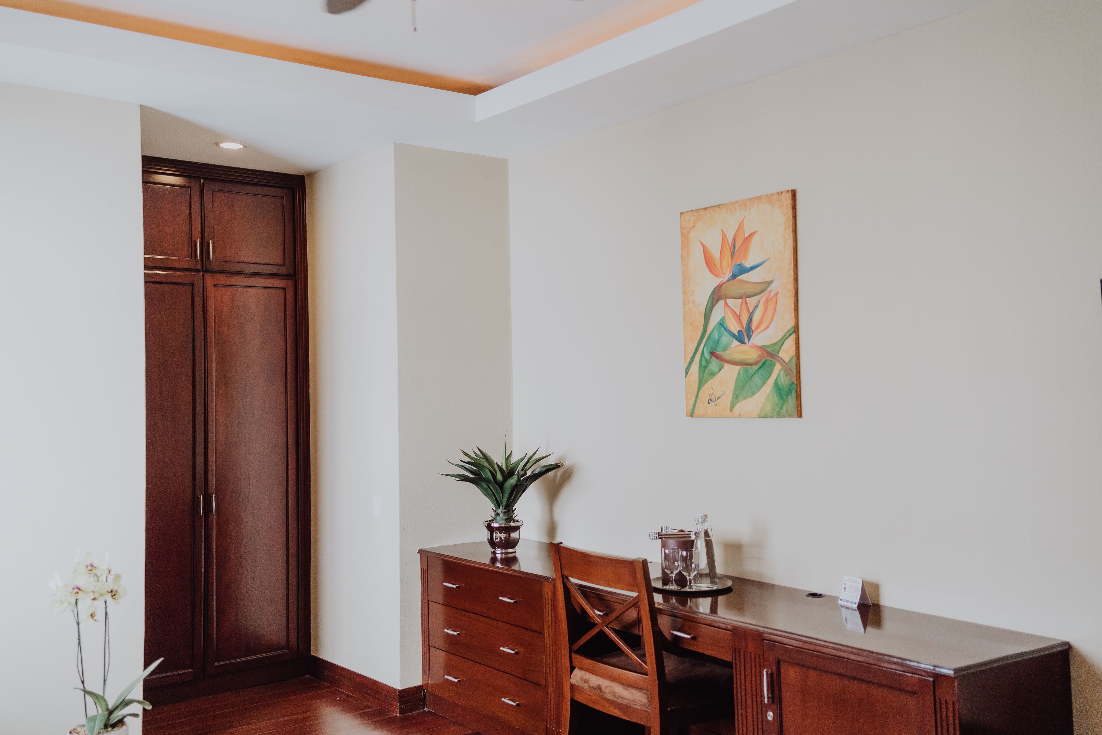 junior suite | 1 bedroom, in-room safe, desk, free wifi