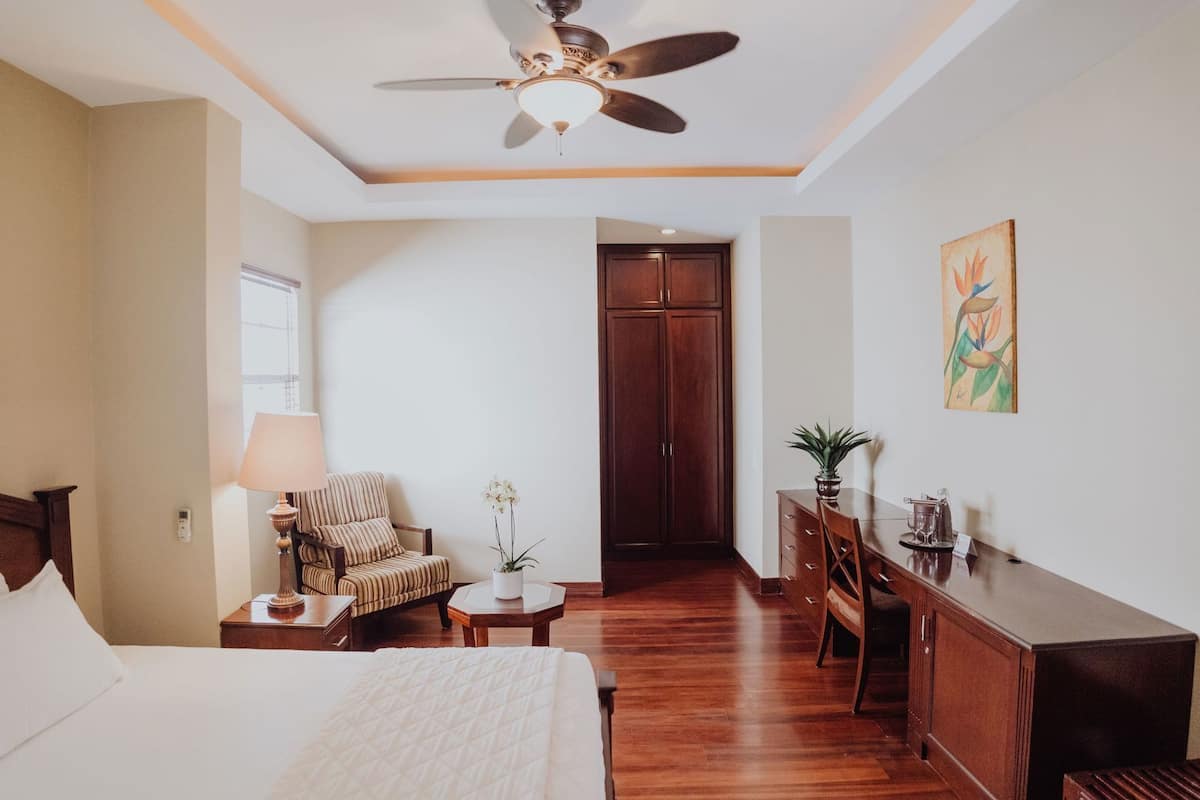 In-room safe, desk, free WiFi, bed sheets