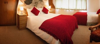 Broadlands Bed and breakfast