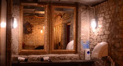 Triangel Guesthouse Hongdae