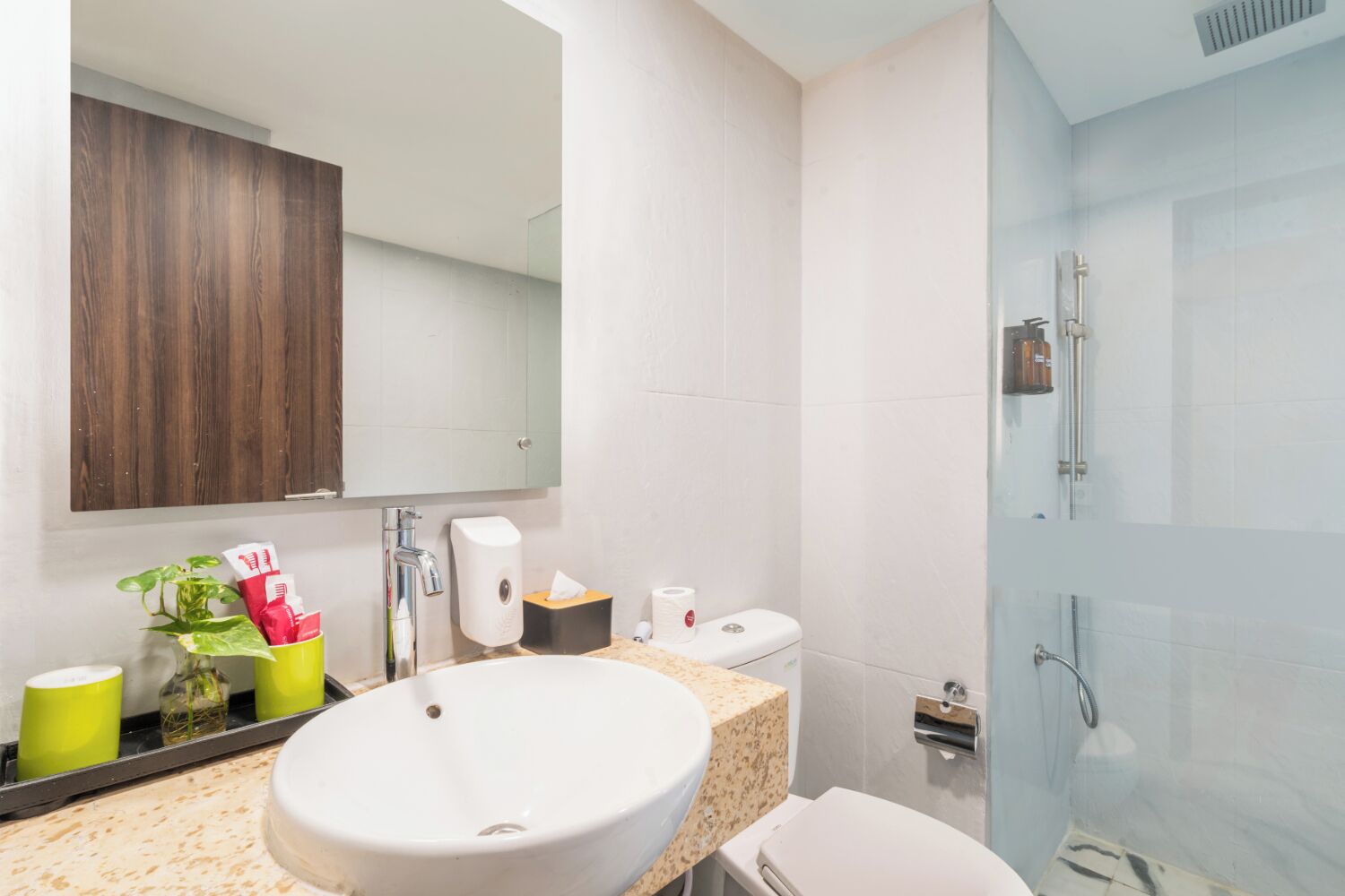 Photo - favehotel PGC Cililitan