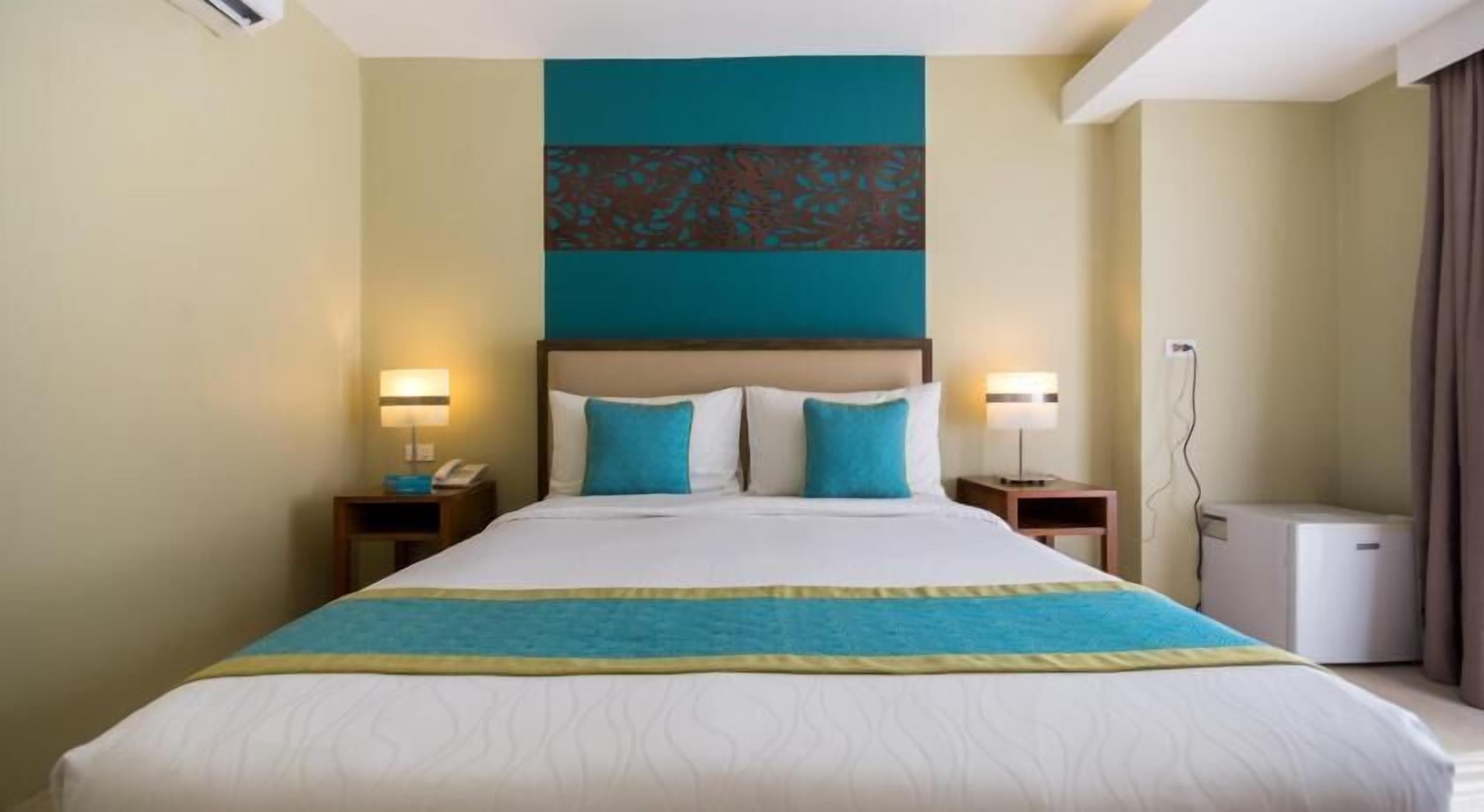 Couette en duvet d'oie, surmatelas, minibar