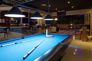 Billiards - Nagoya Mansion Hotel & Residence (Batam)