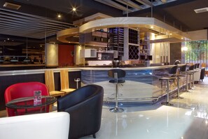 Bar (en el alojamiento)